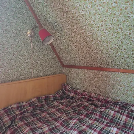 Ved Sjoen Og Fjellene 펜션 Myklebostad (More og Romsdal)