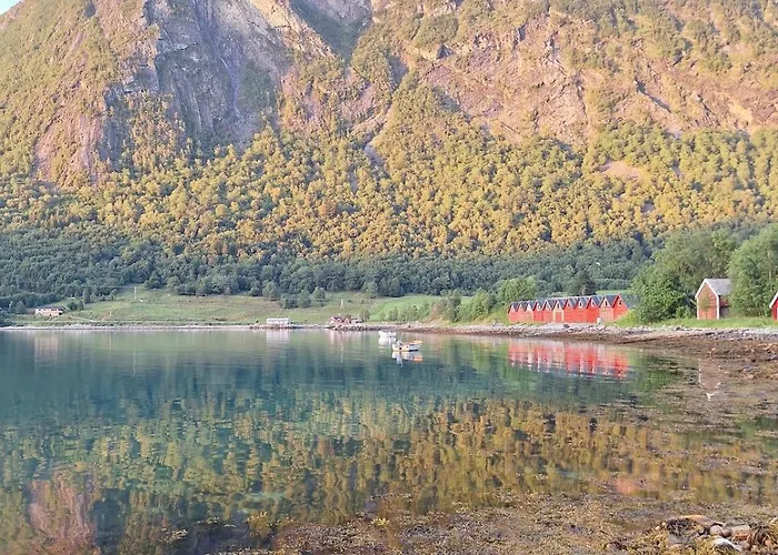 Ved Sjoen Og Fjellene Сasa de vacaciones